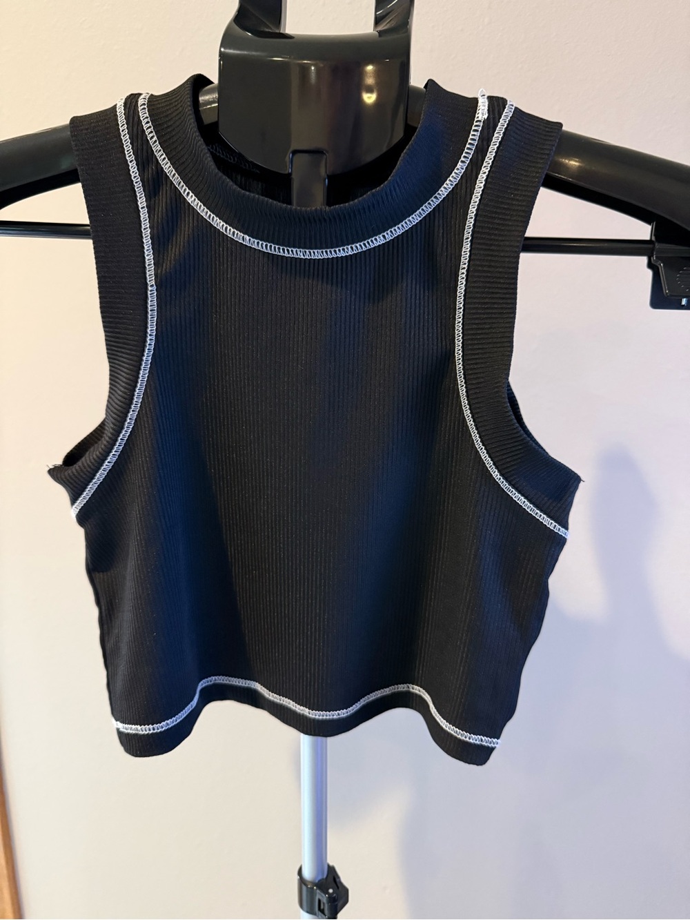 SHEIN Black Ribbed Crop Tank with White Contrast Stitching